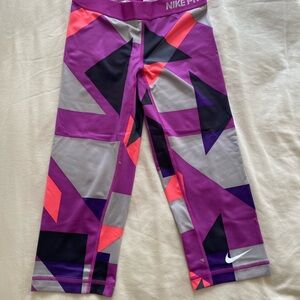 Nike Women’s Geometric Print Crop Training Leggings - Purple